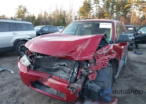 2010 Ford Escape Xlt z USA, uszkodzony, nr VIN 1FMCU9D71AKC59904